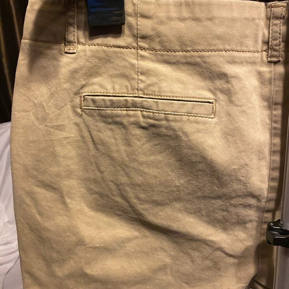 EUC Ashley Judd shorts. Size  16. - Picture 4 of 5
